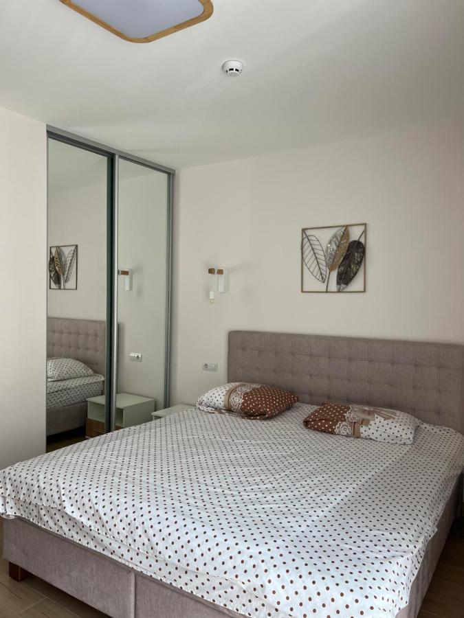 Жк «Сонячний Квартал» Apartman Királyfiszállás Kültér fotó