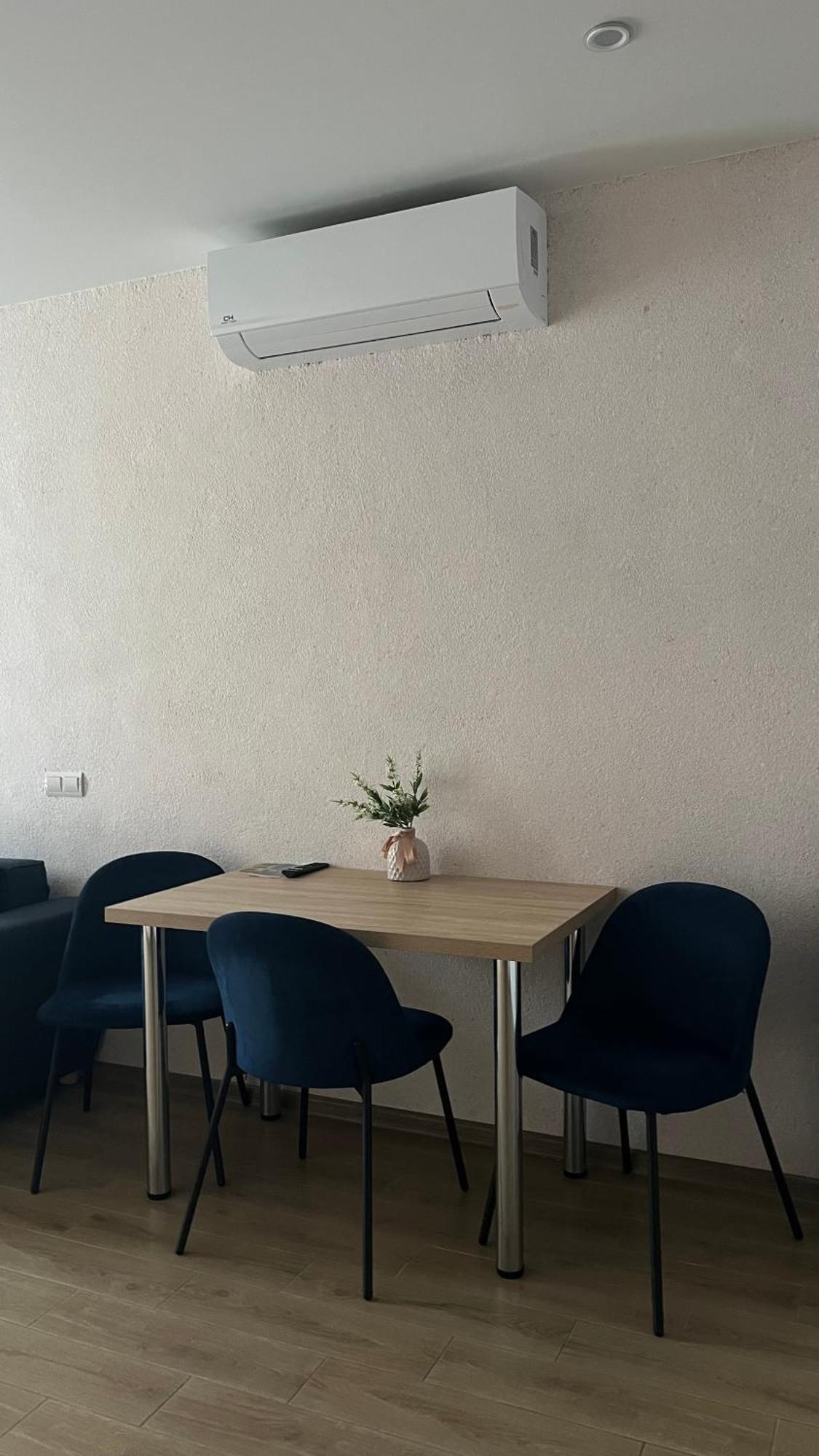 Жк «Сонячний Квартал» Apartman Királyfiszállás Kültér fotó