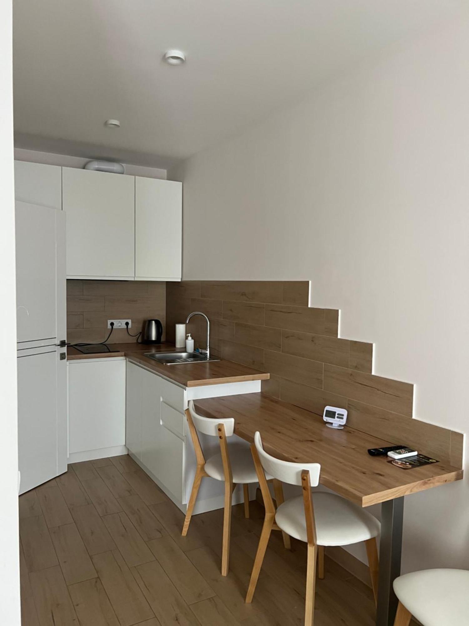 Жк «Сонячний Квартал» Apartman Királyfiszállás Kültér fotó