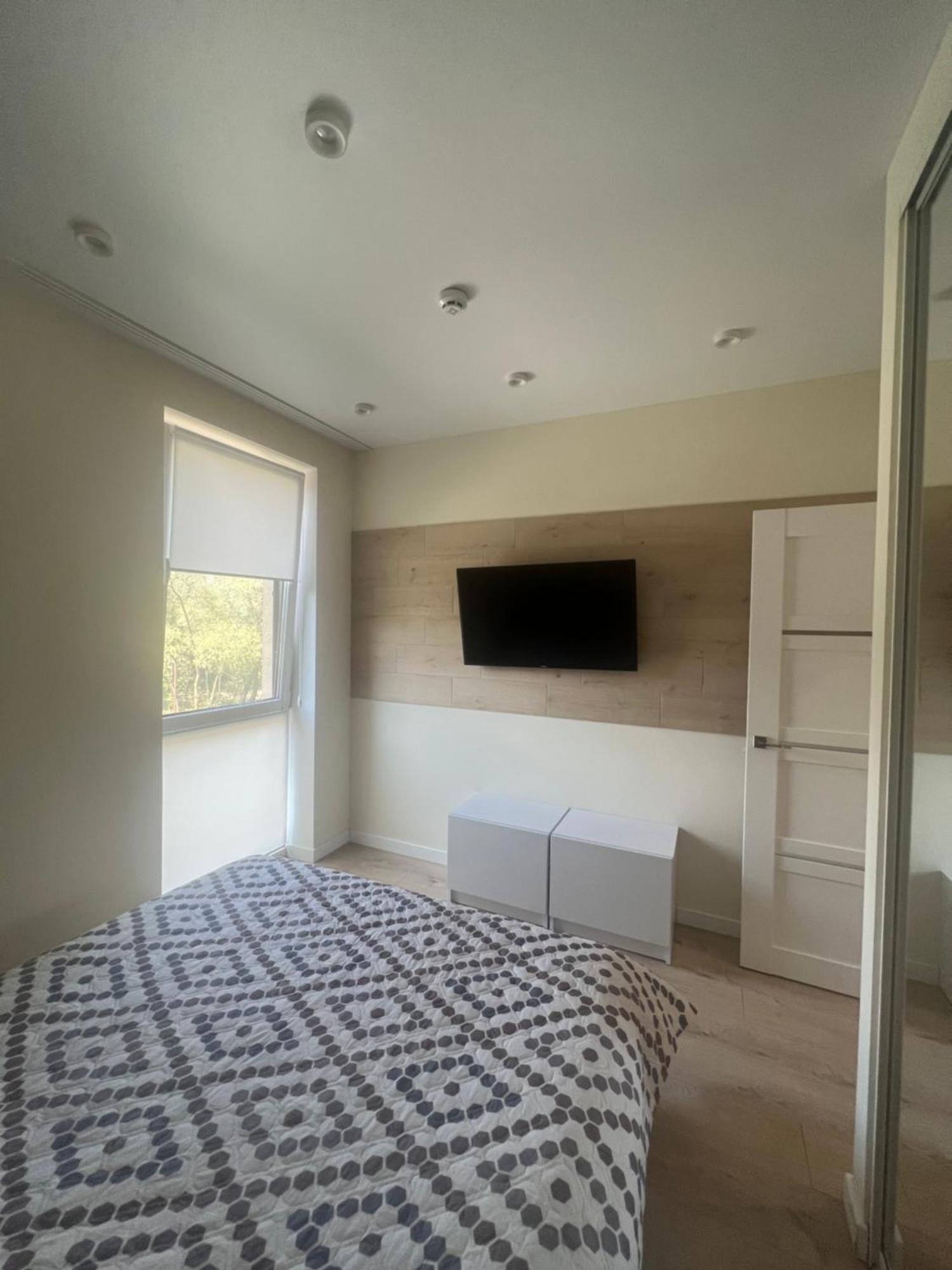 Жк «Сонячний Квартал» Apartman Királyfiszállás Kültér fotó