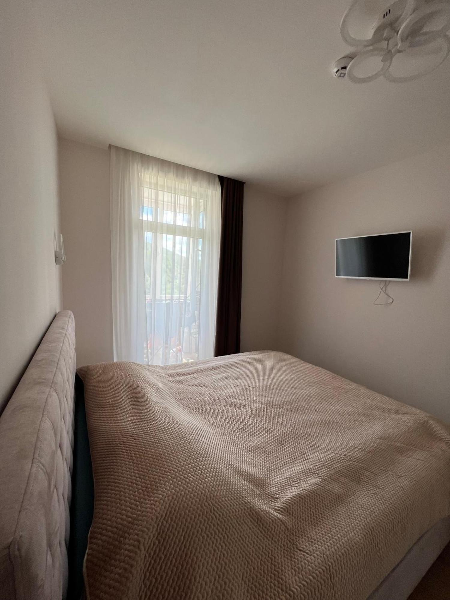 Жк «Сонячний Квартал» Apartman Királyfiszállás Kültér fotó
